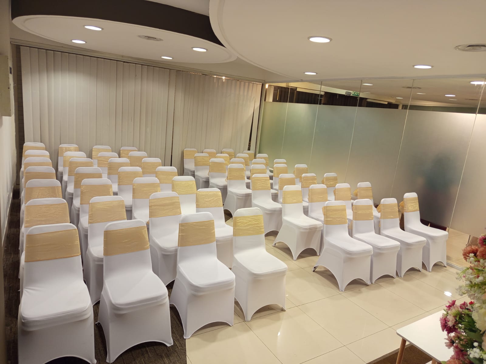 Sewa Kursi Jakarta Pusat Terbaik 2025 – Praktis, Lengkap & Terdekat untuk Semua Acara