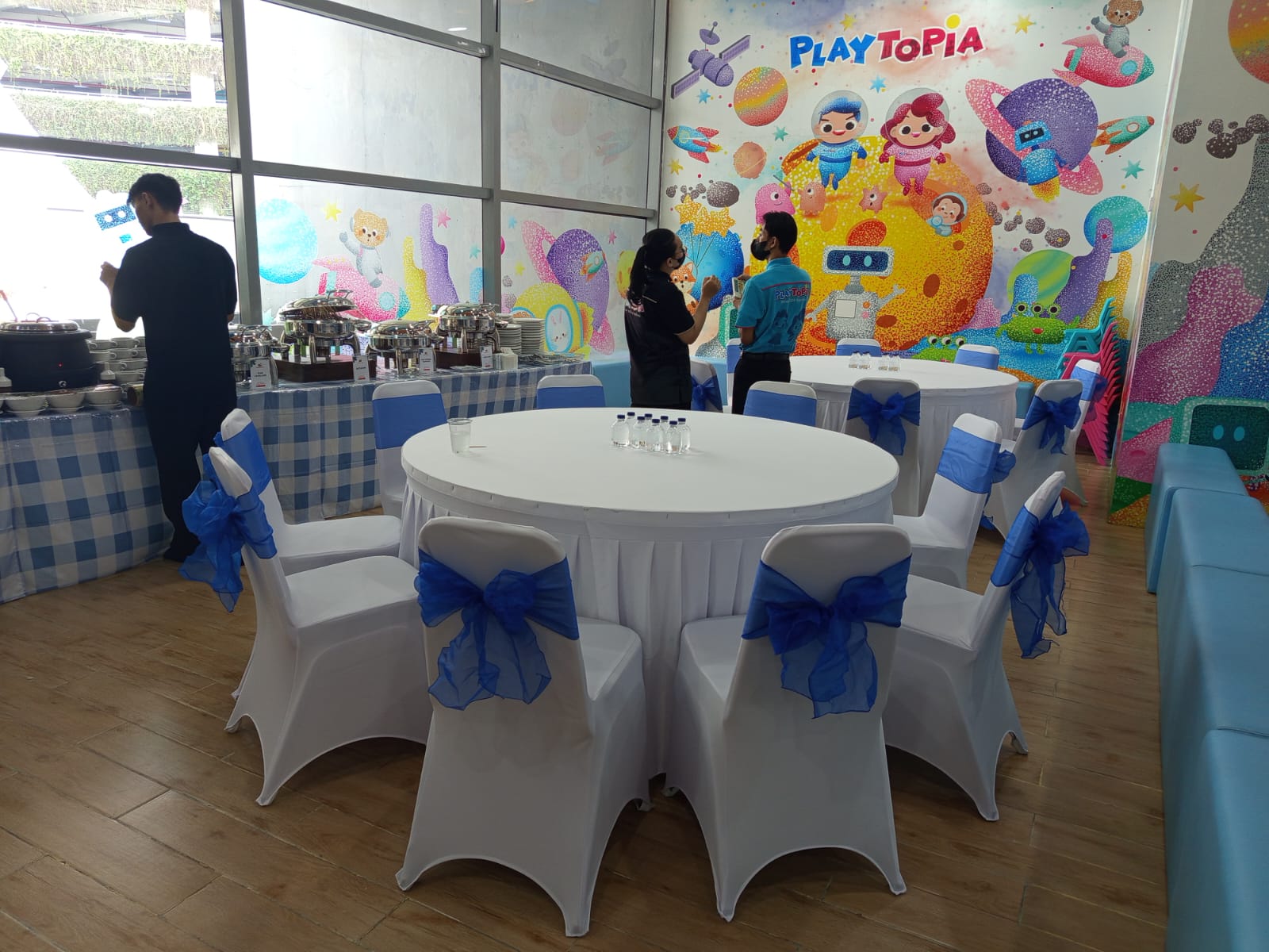 Sewa Meja Jakarta 2025 & Sekitarnya – Solusi Praktis Acara Hangat & Akrab