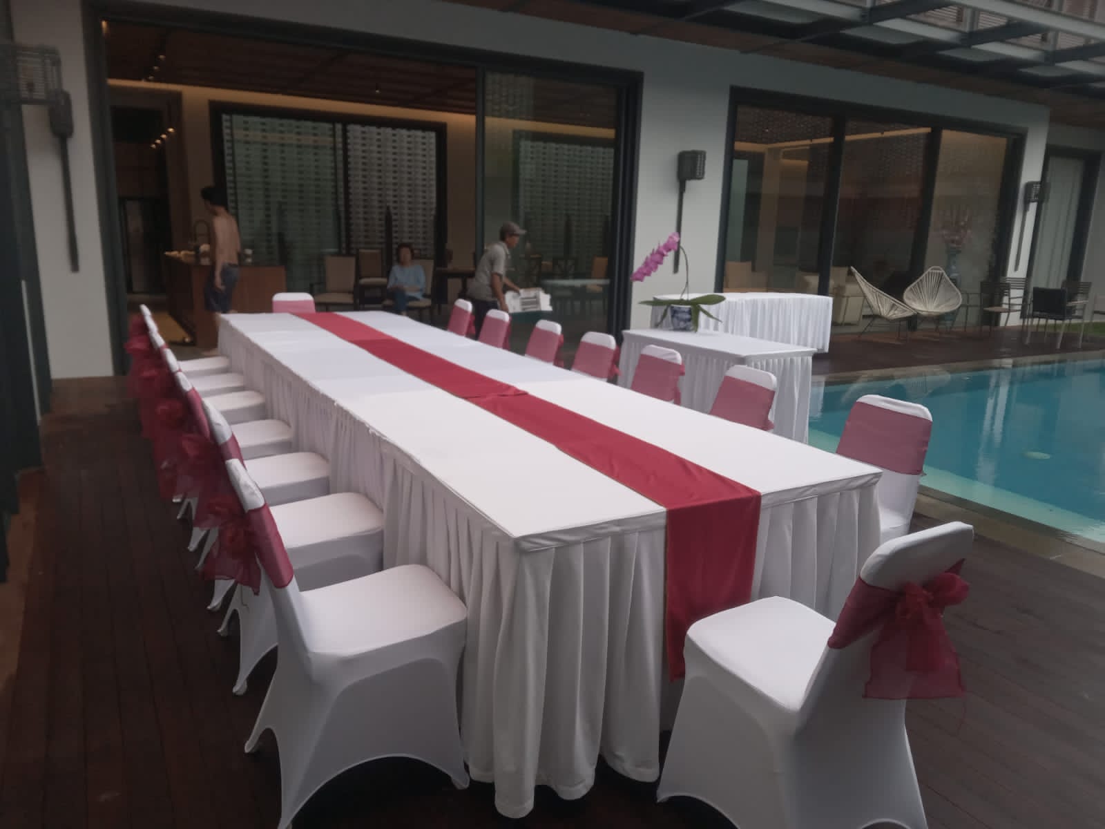 Sewa Meja Kursi Jakarta Terbaik 2025 – Murah, Lengkap & Praktis untuk Semua Acara