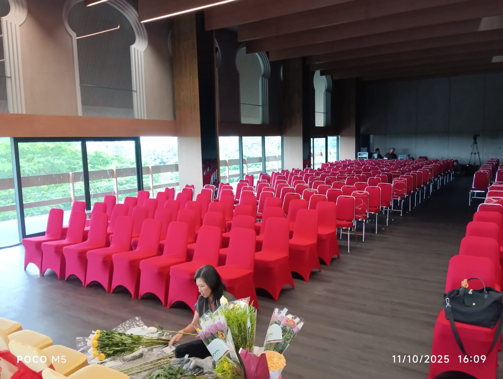 Sewa Sarung Kursi Terbaik 2025 di Jabodetabek – Elegan, Rapi & Siap untuk Semua Acara